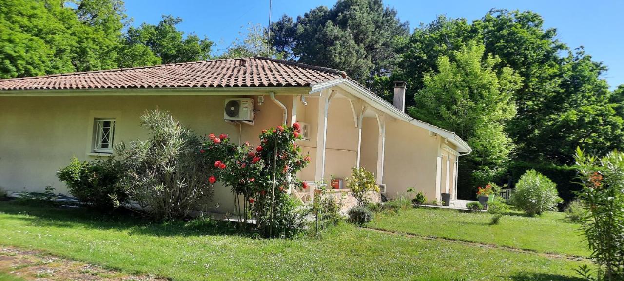 Chambres Blanches , bâtiment secondaire hotel la Caravelle, vue jardin Biscarrosse-Plage Exterior foto