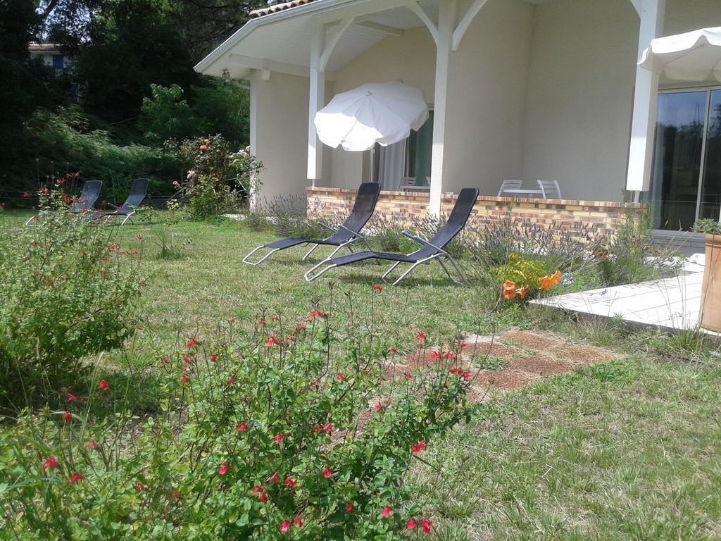 Chambres Blanches , bâtiment secondaire hotel la Caravelle, vue jardin Biscarrosse-Plage Exterior foto
