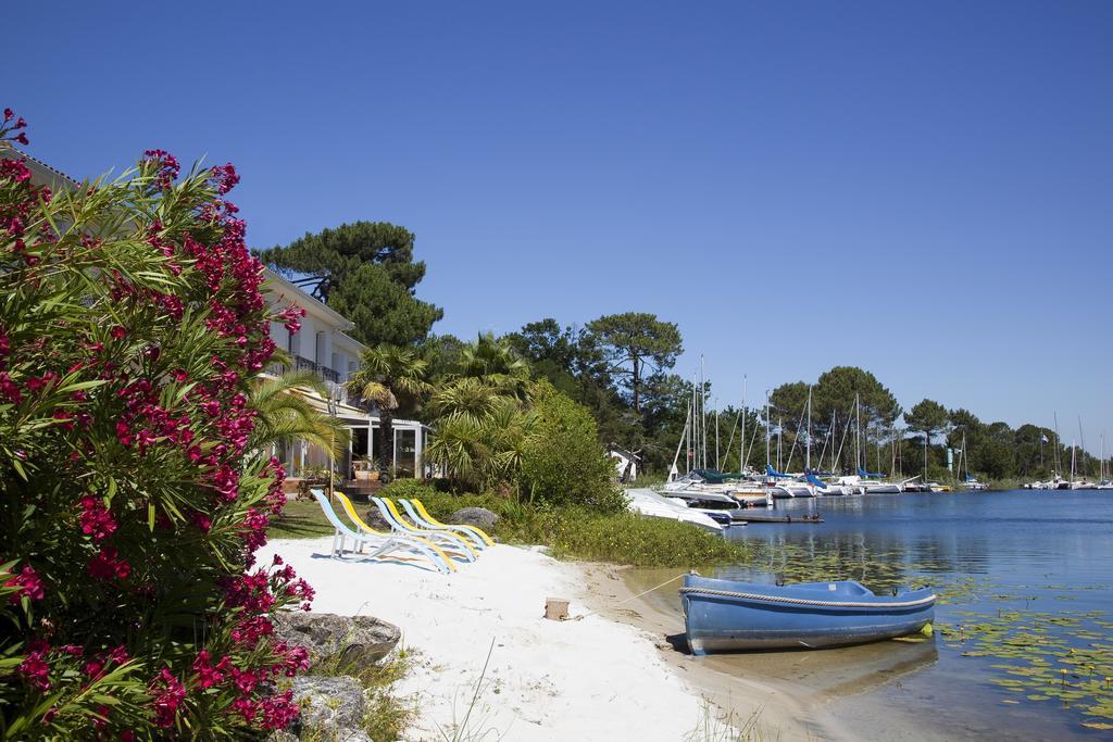 Chambres Blanches , bâtiment secondaire hotel la Caravelle, vue jardin Biscarrosse-Plage Exterior foto